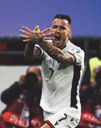 马德鲁加+泽卡归队，二雷玩疯了！浙江买来国米中锋 小绿硬起来了